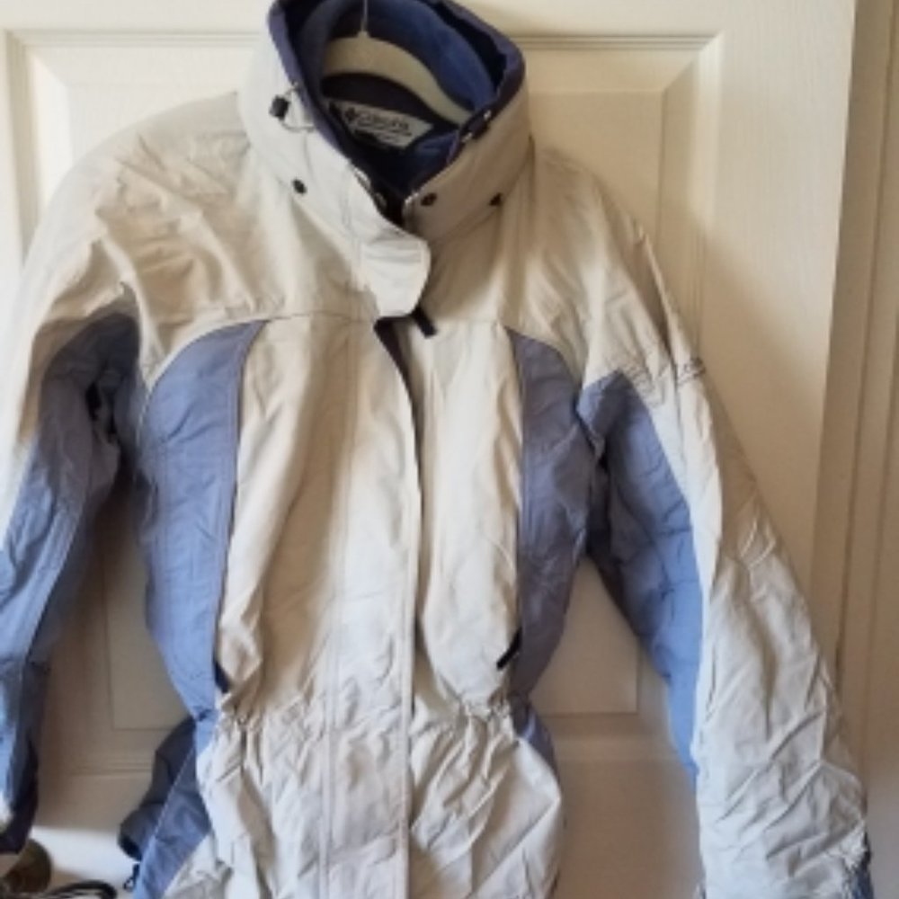 COLUMBIA SPORTSWEAR jacket cream and periwinkle blue size small